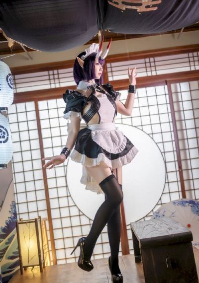 国产日产欧产精品精品制服_BD免费观看