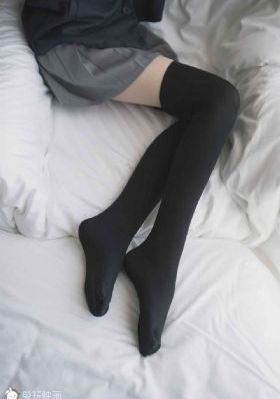女教师三级做受_1080P迅雷电影在线