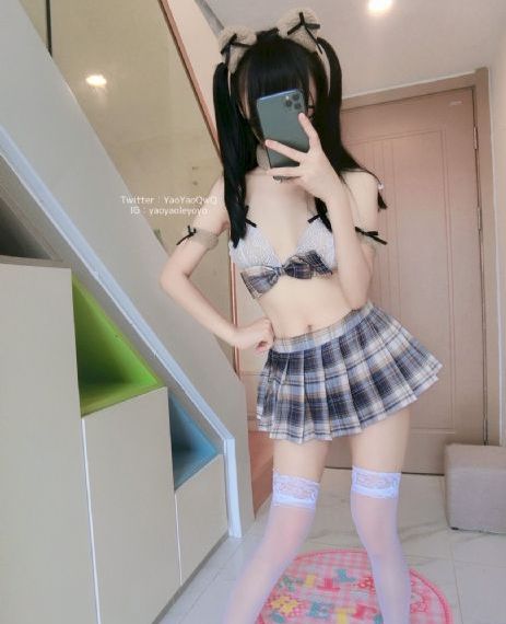 侵犯高傲女教师希崎在线观看高潮_剧情片电影在线看