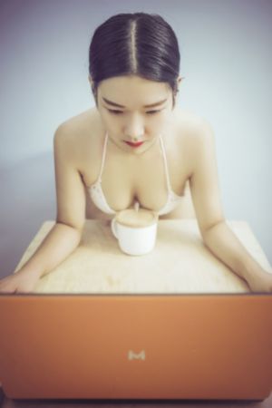 亚洲日韩国产一区二区三区在线_高清国产国语三级