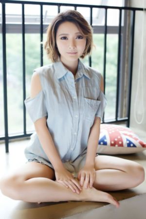 99国产精品欲AV喷水_4KHD在线观看