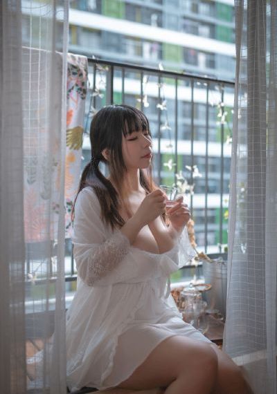 制服丝袜亚洲精品中文字幕_DVD在线观看