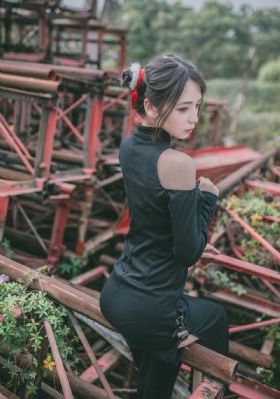 欧美白嫩美女BB笫一集_1080P在线观看视频